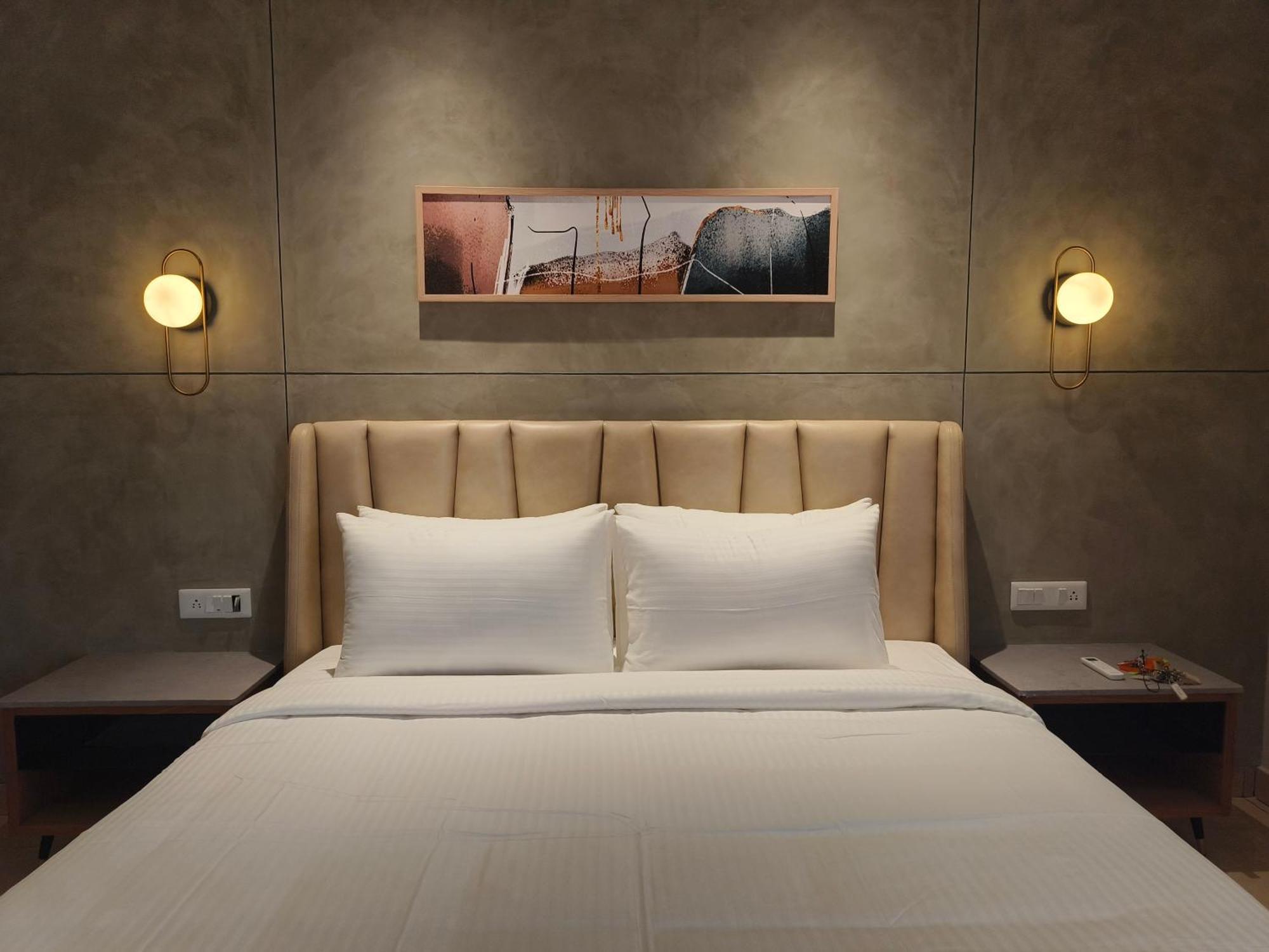 Olive Hotel Le Opera By Embassy Group บังกาลอร์ ภายนอก รูปภาพ